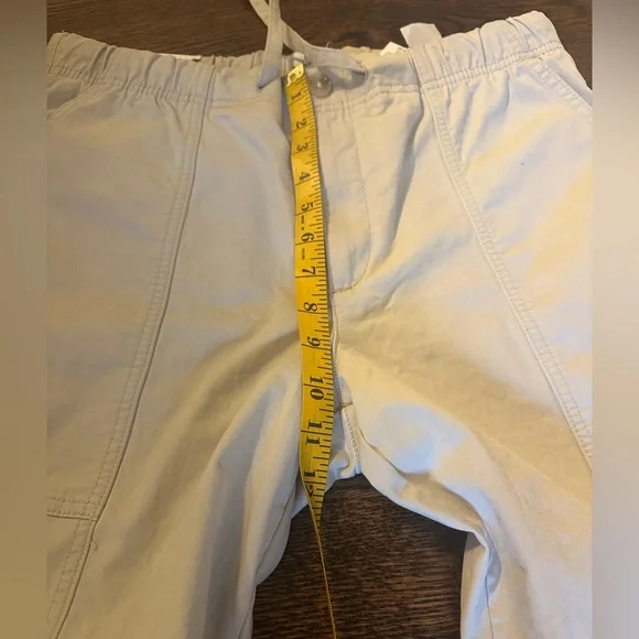 NWT Banana Republic Tapered
Mid Rise Ankle Chino in Twine M-L - Picture 6 of 10
